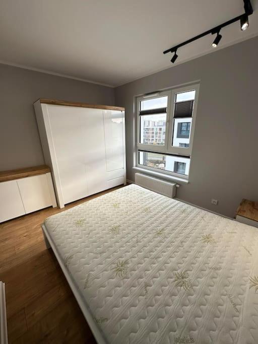 Apartamento Project Comfort Lazurowa 15A/85 Blisko Jednostki Wat Warszawa Exterior foto